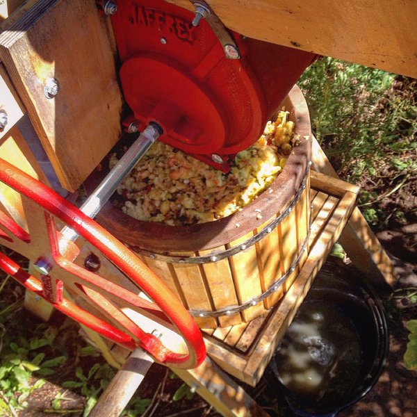 cider-press.jpg