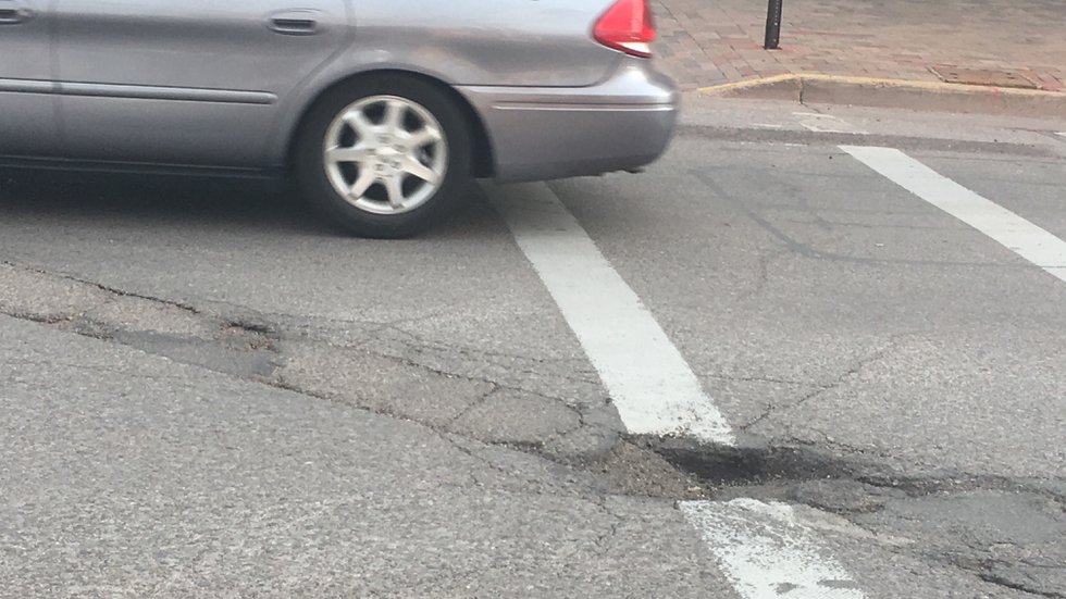 pothole.jpg