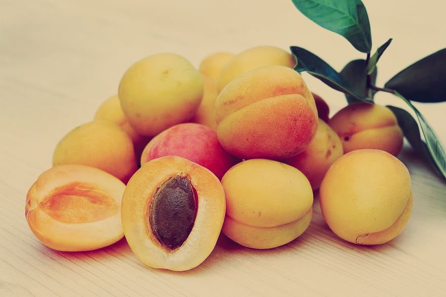 apricots