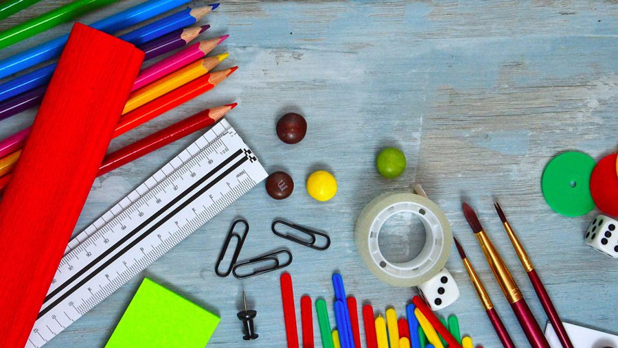 Pick4-color-school-supplies-child-school.jpg