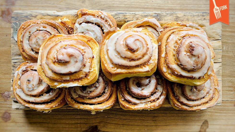 Cinnamon-Rolls_Fork-Header.jpg