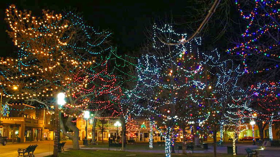 Pick4-Lights-plaza.jpg