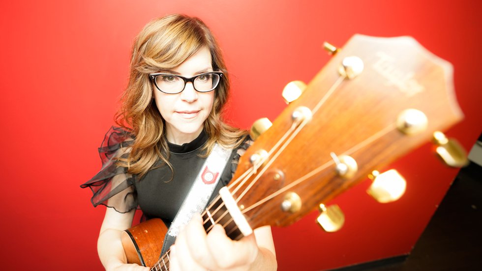 3Q-Lisa-Loeb-Photo-Credit-Juan-Patino--A-SImple-Trick-to-Happiness-Guitar.jpg