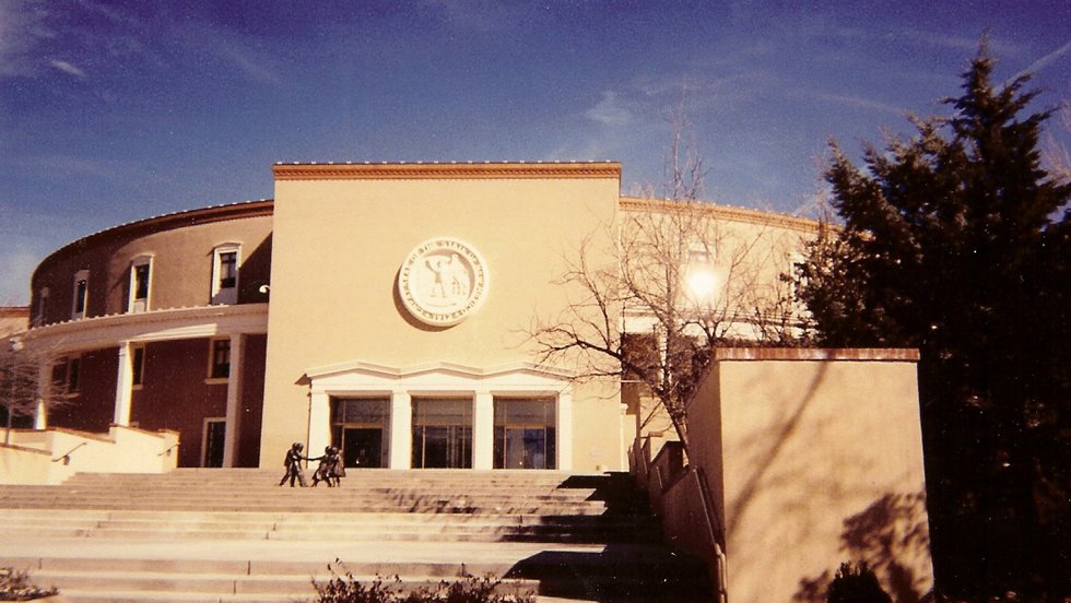 Opinion-New_Mexico_State_Capitol,_Santa_Fe,_New_Mexico.jpg