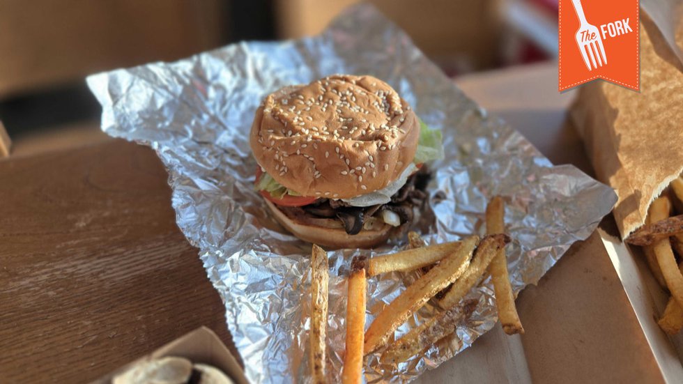 Five Guys burger